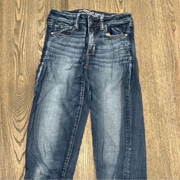 American Eagle Outfitters Super Super Stretch Jeans Raw Hem Medium Wash 6 Long - Picture 3 of 11